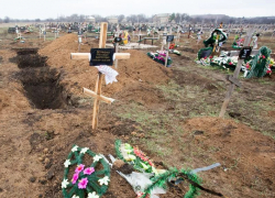 «Ревели даже крепкие мужики»: два часа назад в Самарской области похоронили малышей, погибших на страшном пожаре «Ревели даже крепкие мужики»: два часа назад в Самарской области похоронили малышей, погибших на страшном пожаре