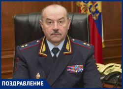 Ленинград – Магадан – Самара: главный полицейский Самарской области отмечает большой юбилей Ленинград – Магадан – Самара: главный полицейский Самарской области отмечает большой юбилей
