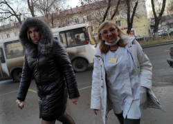 Увидев в окно, как сбили ребёнка, врачи самарской больницы бросились на помощь Увидев в окно, как сбили ребёнка, врачи самарской больницы бросились на помощь