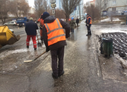 Администрация Самары отчиталась об обработке улиц реагентами для устранения гололёда Администрация Самары отчиталась об обработке улиц реагентами для устранения гололёда