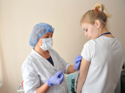 289 подростков в Самарской области сделали прививку от COVID-19