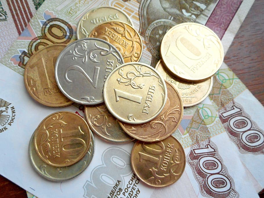 Средняя зарплата в Самарской области в июне выросла на 3 312 рублей